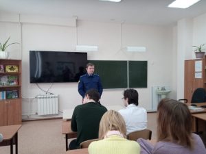 Прокуратура Шегарского района Томской области провела встречу со школьниками. Прокуратура Шегарского района Томской области провела встречу со школьниками.